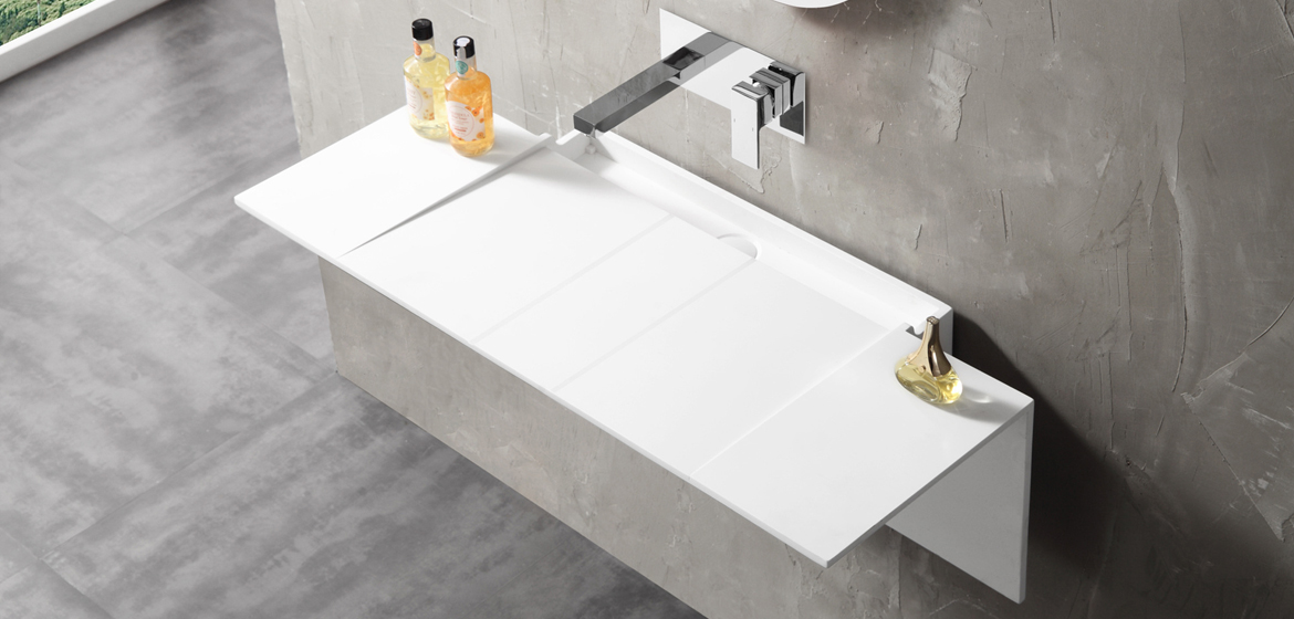 Wall-hung Table