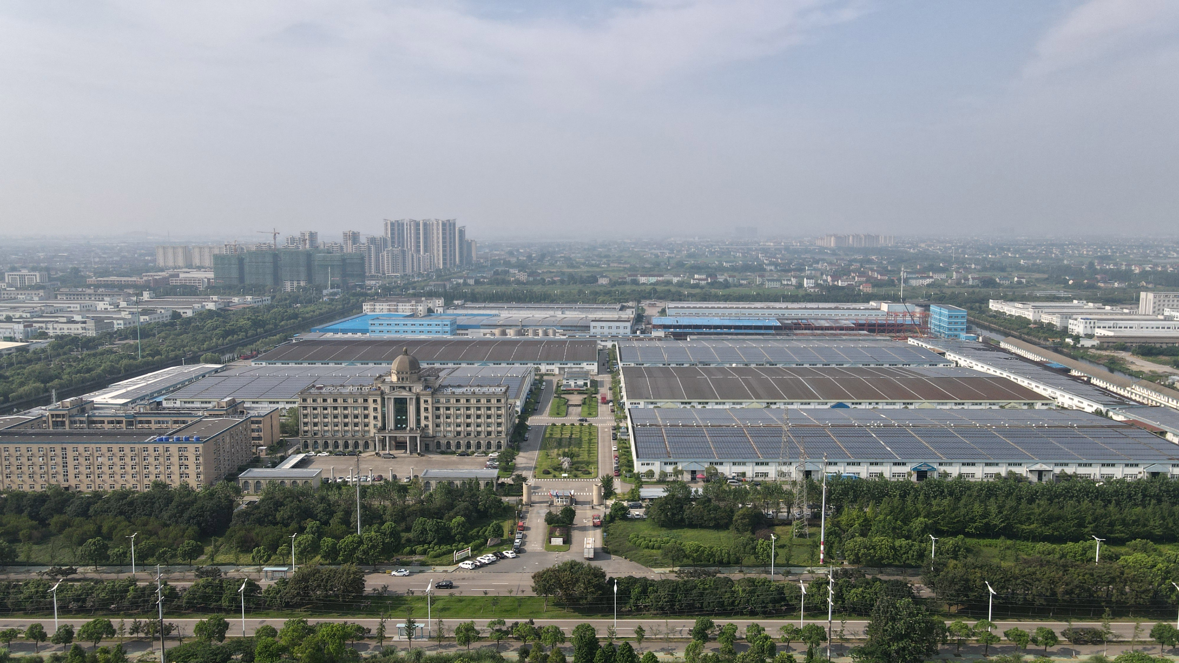 朱叶俊杰受邀参加宁波政协十六届一次会议(图5) 工业园小.jpg